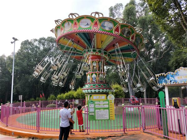 網紅橋人山人海